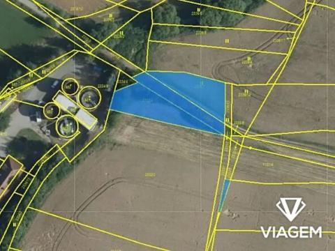 Prodej podílu pole, Golčův Jeníkov, 565 m2