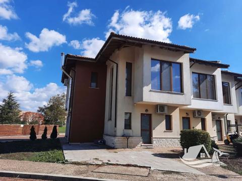 Prodej rodinného domu, Balčik, Bulharsko, 118 m2