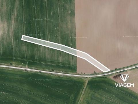 Prodej podílu pole, Oskořínek, 1854 m2