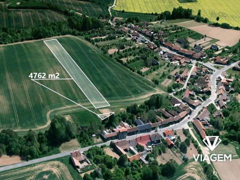 Prodej podílu pole, Labuty, 2579 m2