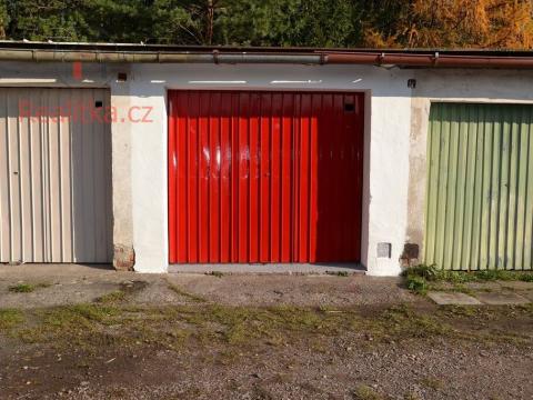 Pronájem garáže, Dvůr Králové nad Labem, Hradecká, 15 m2