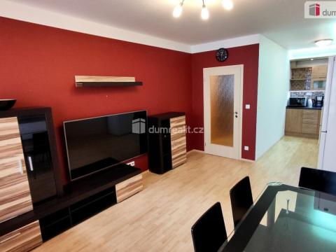 Prodej bytu 2+kk, Praha - Hostavice, U Hostavického potoka, 55 m2