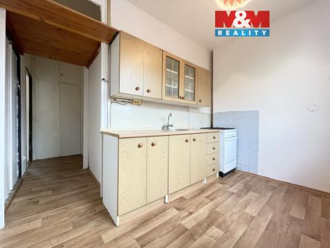 Pronájem bytu 2+1, Kadaň, Budovatelů, 53 m2