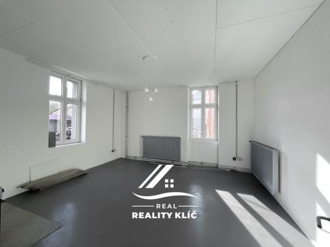 Pronájem bytu 1+kk, Ostrava, Stará cesta, 37 m2