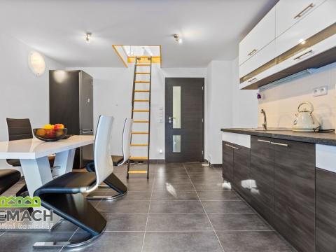 Pronájem bytu 2+kk, Náchod, Poděbradova, 59 m2