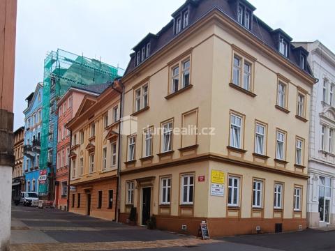 Pronájem bytu 2+1, Děčín - Děčín I-Děčín, Křížová, 80 m2