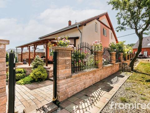 Prodej rodinného domu, Blučina, Zahradní, 151 m2