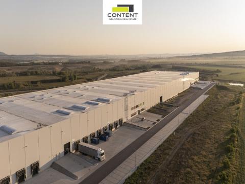 Pronájem výrobních prostor, Kozomín, 10355 m2