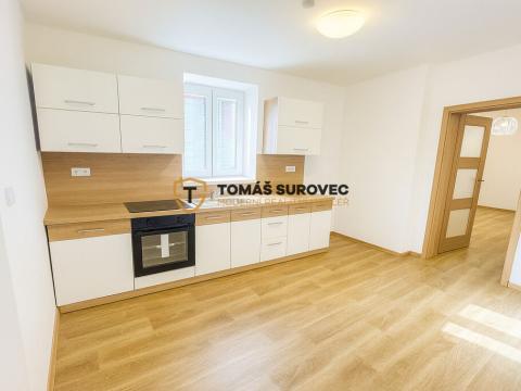 Pronájem bytu 2+1, Valašské Klobouky, Brumovská, 60 m2