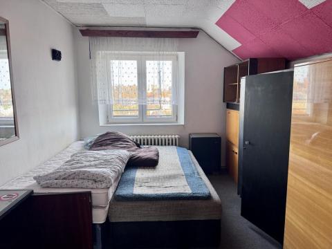 Pronájem rodinného domu, Praha - Ruzyně, Kralupská, 50 m2