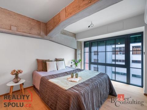 Pronájem bytu 3+kk, Praha - Vysočany, Kolbenova, 67 m2