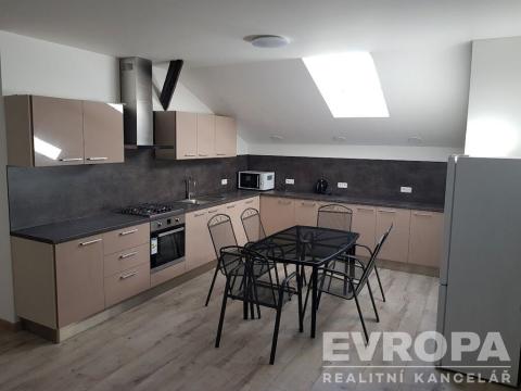 Pronájem ubytování, Liberec - Liberec III-Jeřáb, Nákladní, 250 m2