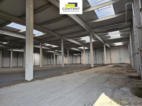 Pronájem skladu, Kozomín, 15715 m2