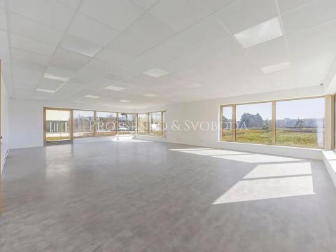 Pronájem kanceláře, Velká Bíteš, 937 m2