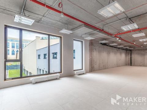 Pronájem kanceláře, Praha - Karlín, Thámova, 293 m2