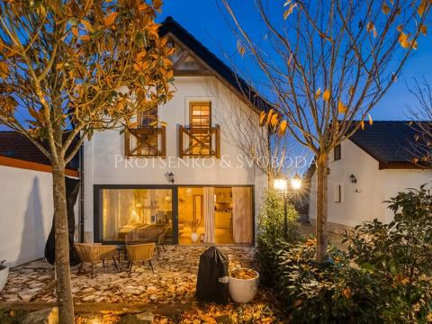 Prodej vícegeneračního domu, Lipí, 197 m2