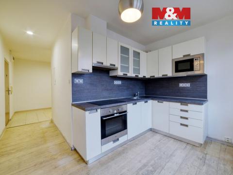 Pronájem bytu 2+1, Cheb, Družstevní, 64 m2