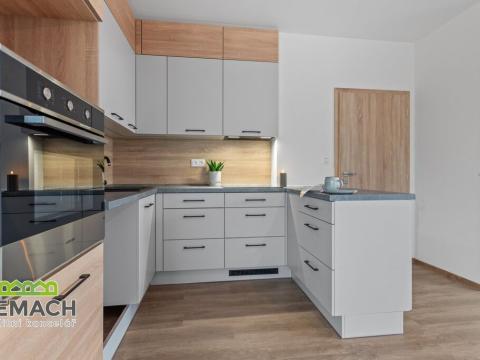 Pronájem bytu 2+kk, Náchod, Bartoňova, 61 m2