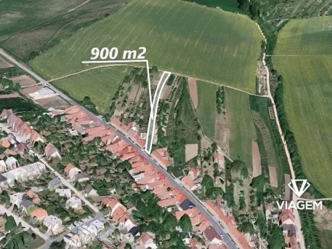 Prodej zahrady, Hluk, 900 m2