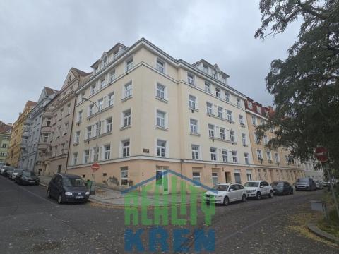 Pronájem bytu 2+1, Praha - Střešovice, 74 m2