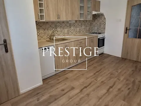 Pronájem bytu 2+1, Praha - Vinohrady, náměstí Jiřího z Lobkovic, 70 m2