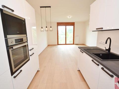 Pronájem bytu 2+kk, Praha - Modřany, Vrátnická, 63 m2