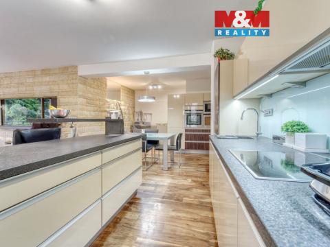 Prodej bytu 3+kk, Plzeň - Severní Předměstí, Bolevecká, 104 m2