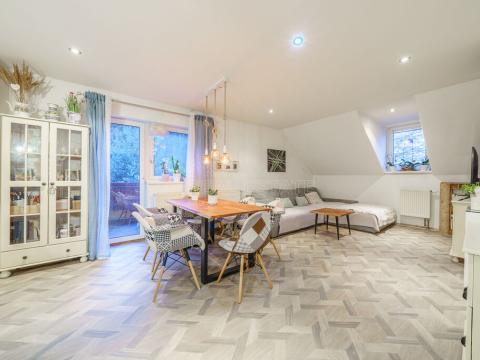 Prodej bytu 4+kk, Karlovy Vary, Pražská silnice, 98 m2