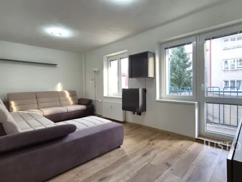 Pronájem bytu 2+1, Písek, Švantlova, 45 m2