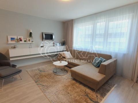 Pronájem bytu 1+kk, Praha - Stodůlky, Petržílkova, 42 m2