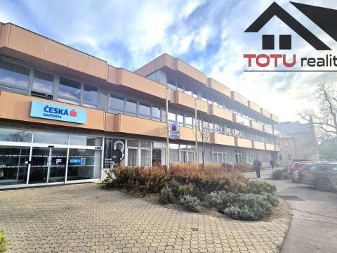 Pronájem skladu, Chrudim, Palackého třída, 31 m2