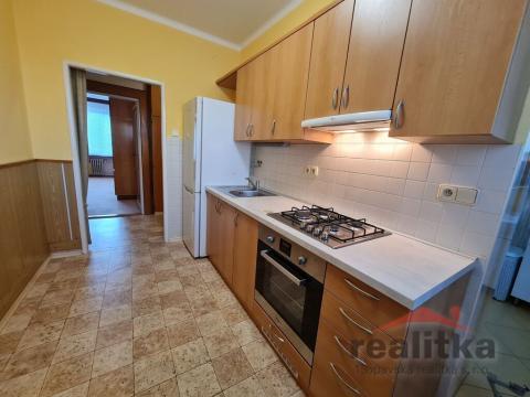 Prodej bytu 3+1, Opava - Město, U Fortny, 72 m2