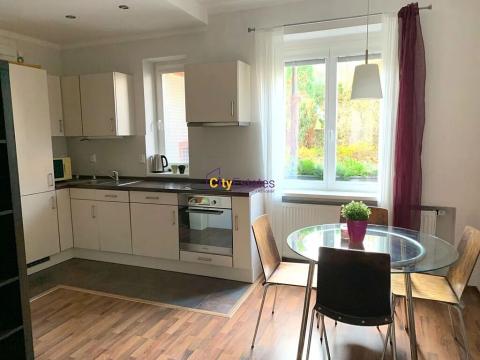 Pronájem bytu 2+kk, Praha - Košíře, Cetyňská, 45 m2