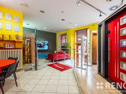 Pronájem obchodního prostoru, Brno, Slovákova, 83 m2