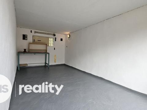 Prodej garáže, Opava, 19 m2