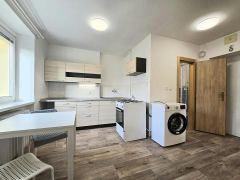 Pronájem bytu 1+kk, Blansko, Chelčického, 31 m2