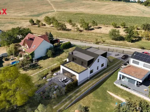 Prodej rodinného domu, Pozořice, 277 m2