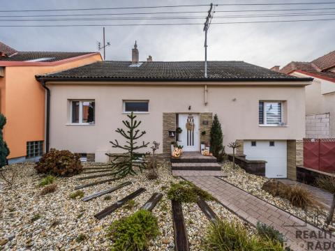 Prodej vícegeneračního domu, Mutěnice, Zahradní, 200 m2