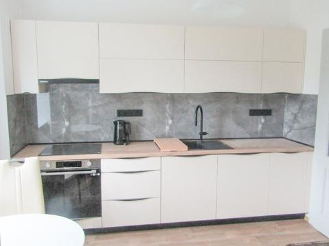 Pronájem bytu 2+1, Znojmo, Hálkova, 64 m2