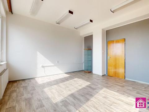 Pronájem kanceláře, Velké Bílovice, Podivínská, 19 m2