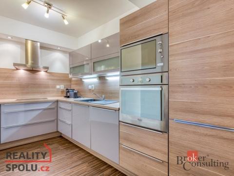 Pronájem bytu 2+kk, Praha - Michle, Magistrů, 49 m2