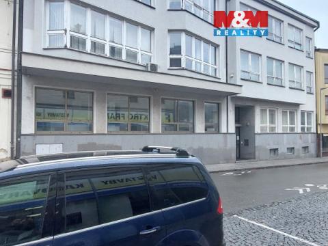 Pronájem obchodního prostoru, Ústí nad Orlicí, T. G. Masaryka, 15 m2