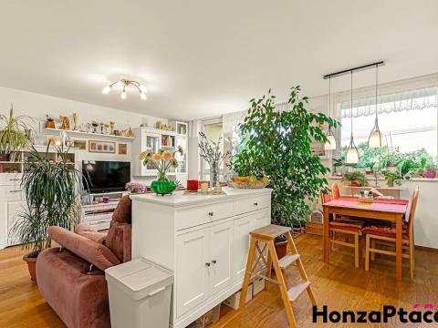 Prodej bytu 3+kk, Praha - Horní Počernice, Třebešovská, 77 m2
