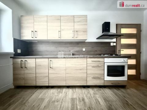 Pronájem bytu 2+1, Dubí, Ruská, 63 m2