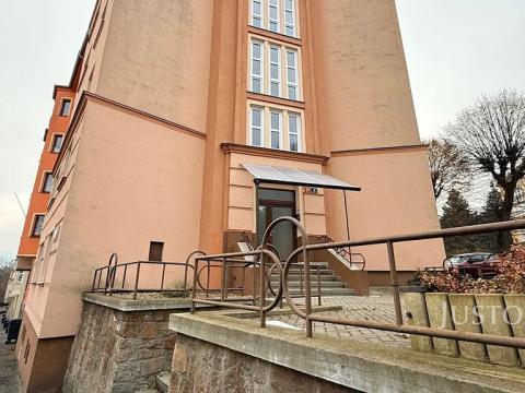 Pronájem bytu 3+1, Ústí nad Labem, Bezručova, 65 m2