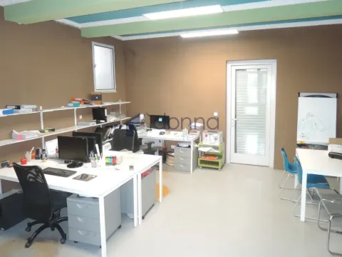 Pronájem kanceláře, Praha, Chorvatská, 170 m2