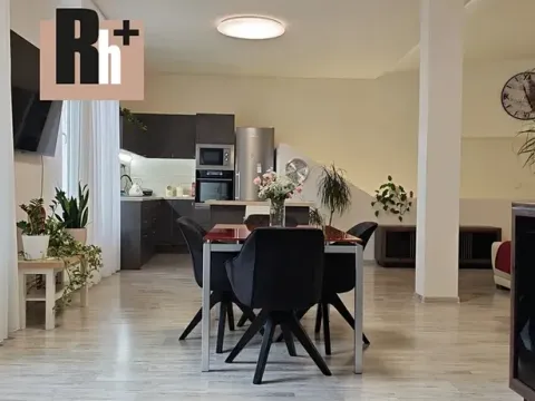 Prodej obchodního prostoru, Ostrava, Sokolská třída, 142 m2