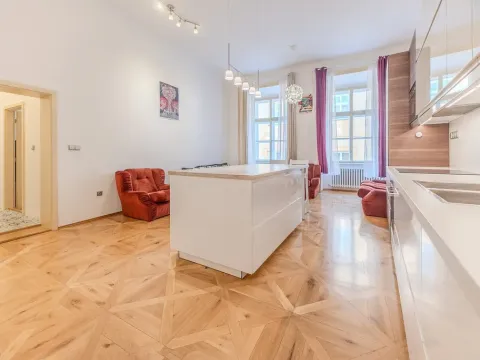 Prodej bytu 4+kk, Praha - Staré Město, Liliová, 127 m2