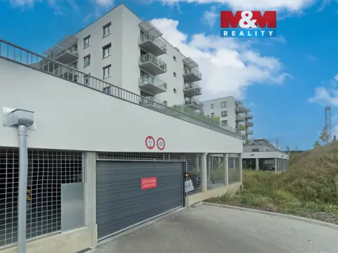 Prodej garážového stání, Praha, Čerpadlová, 33 m2