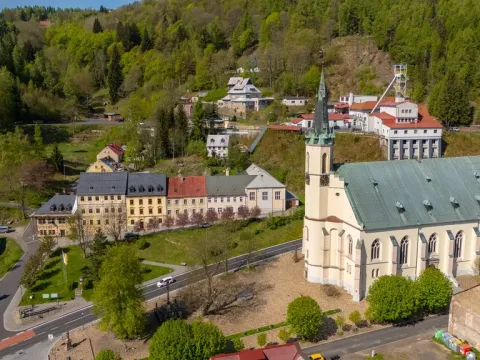 Prodej bytu 1+kk, Jáchymov, náměstí Republiky, 38 m2